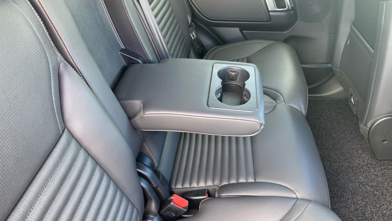 Land Rover Discovery 3.0 D350 Dynamic SE 5dr Auto Diesel Station Wagon